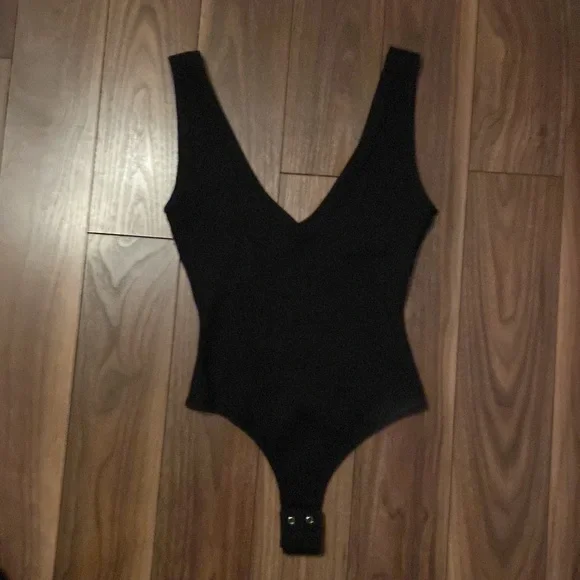 Dynamite Never Worn Ribbed Black Bodysuit - Picture 2 of 2